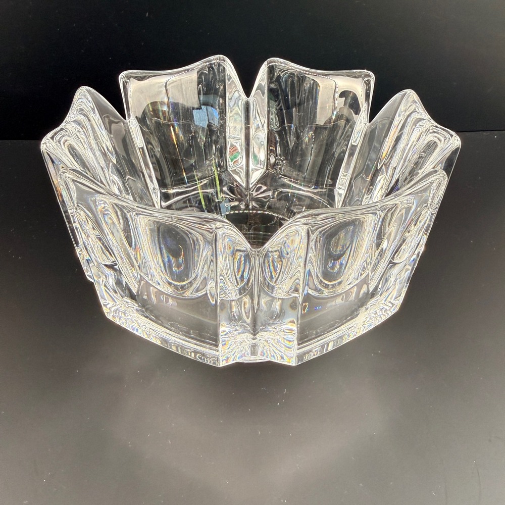 Orrefors Corona Crystal Bowl Lars Hellsten Swedish‎ Art Glass Signed 5.5"